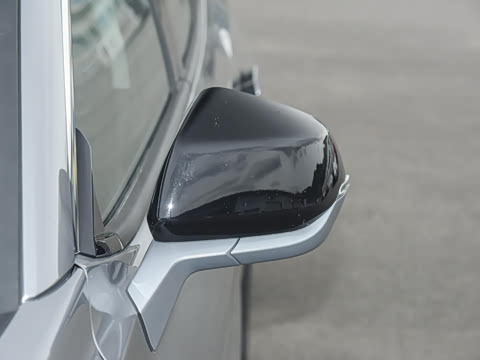 2026  2.0T  EcoBoost  