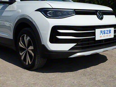 2026�� ���� 300TSI �����