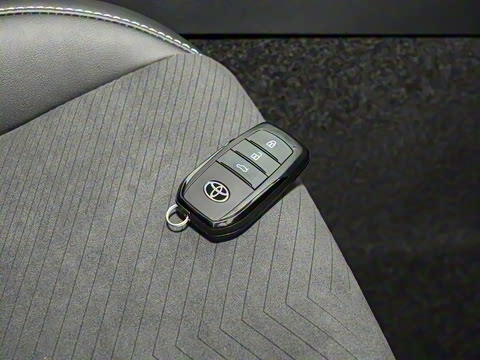 2026�� 2.0S �˶���