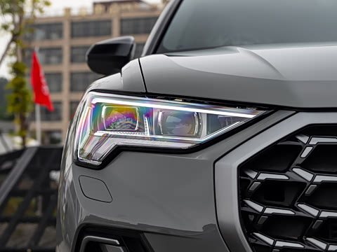 2026�� quattro 45�����ذ� 45TFSI quattro ʱ�ж�����