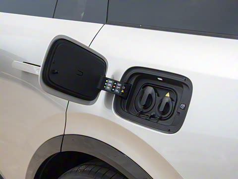 2025�� 2.0T ̽����