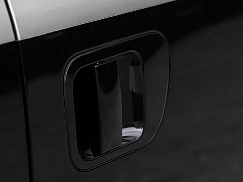 2027�� 2.0L ������ 7��