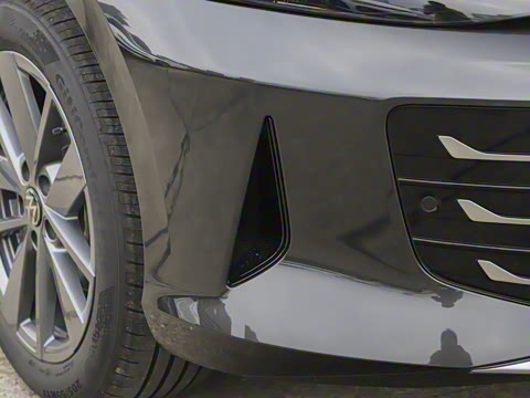 2026�� ���L 300TSI �趯��