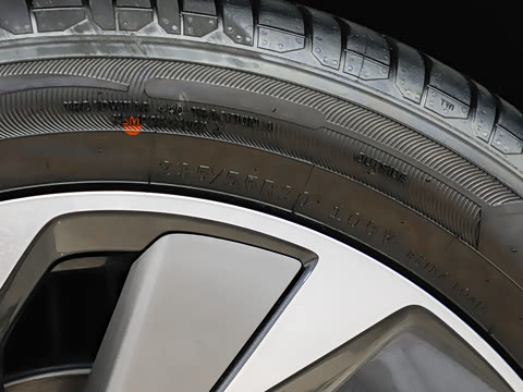 2025�� �Ŀ�  2.0T PHEV ���������� 7��