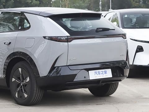 2025�� ����200 Pro