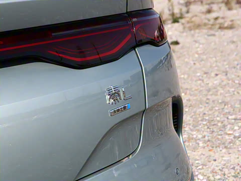 2025�� EV 470KM������