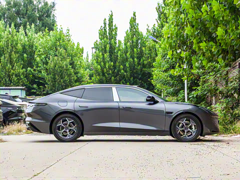 2025�� 120����Ultra