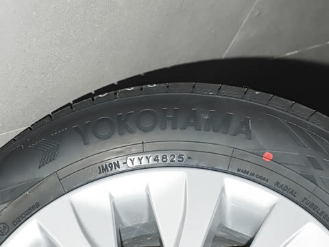 2026�� 1.8L ˫�� �ȷ��