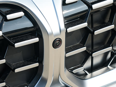 2026�� 325i M�˶���װ