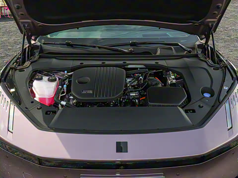 2025�� 240����Ultra