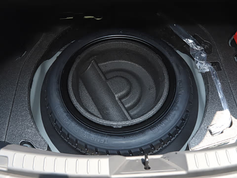 2025�� 2.0L �Զ����Ű�