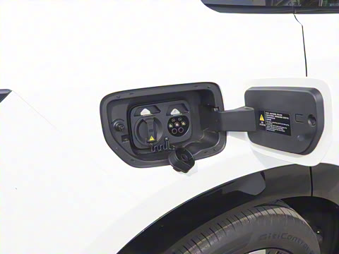 2025�� ����200 Pro