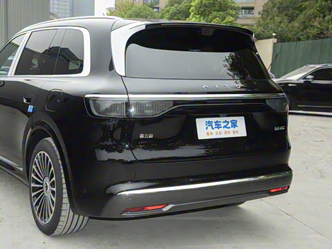 2025�� ���� Max+ ������������ 