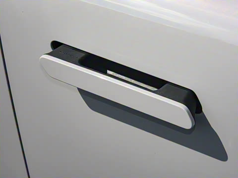 2025�� 240����Ultra