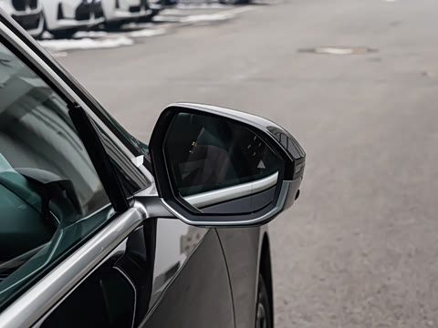 2026�� �Ŀ� 530Li ������ M�˶���װ