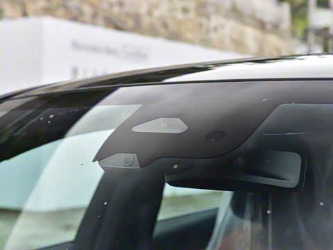 2025�� �Ŀ� GLC 300 4MATIC ����SUV