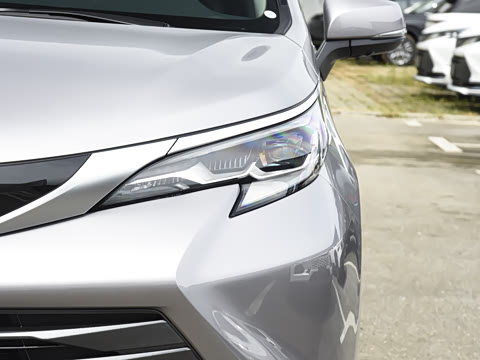 2027�� 2.5L ˫������������