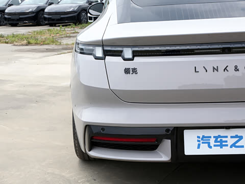 2026�� 701 ������ Ultra