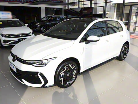 2026�� 300TSI R-Line