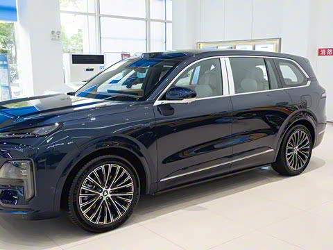 2025�� ����Ultra+����������