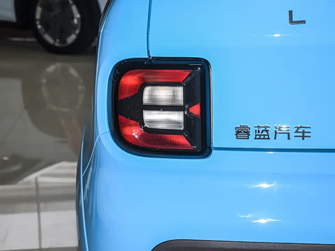 2025�� ������