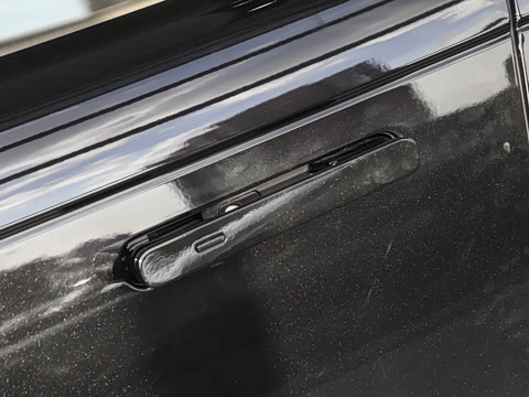 2025�� 3.0 L6 400PS �����ӳ���