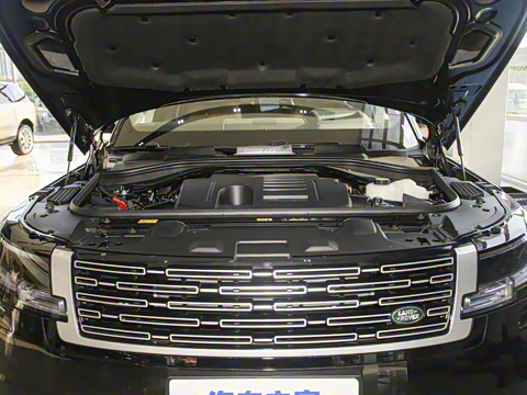 2025�� 3.0 L6 400PS �����ӳ���