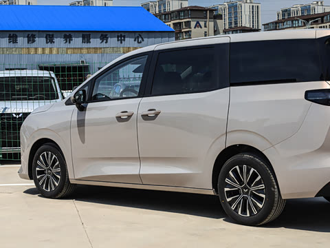 2026�� 1.5T CVT ������