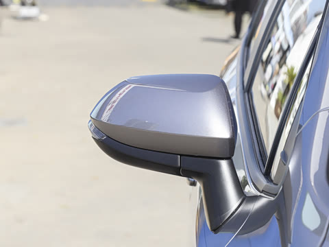 2026�� 1.8L ˫�� ��Ӣ��