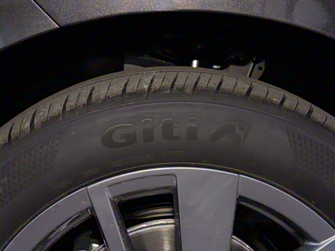 2026�� ���L 300TSI ��а�