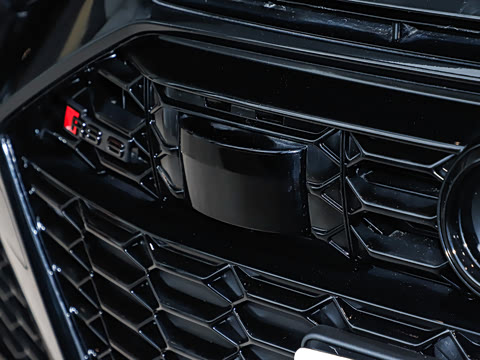 2025��  RS 6 4.0T Avant performance