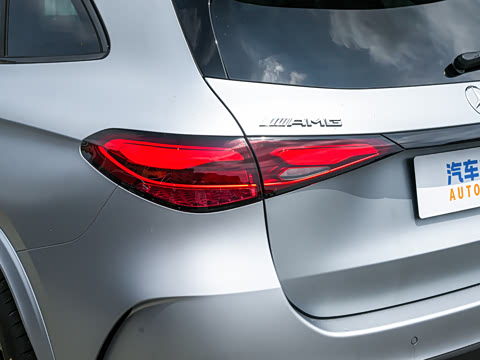 2026�� �Ŀ� AMG GLC 43 4MATIC