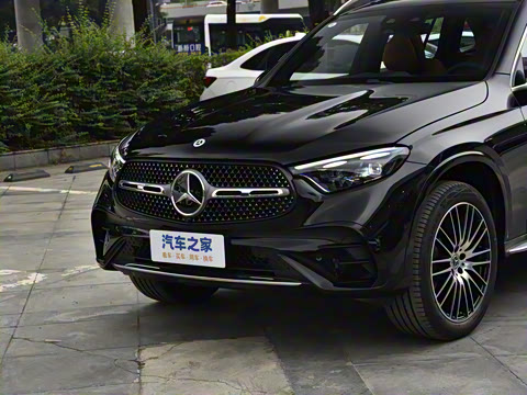 2026�� GLC 300 L 4MATIC ������