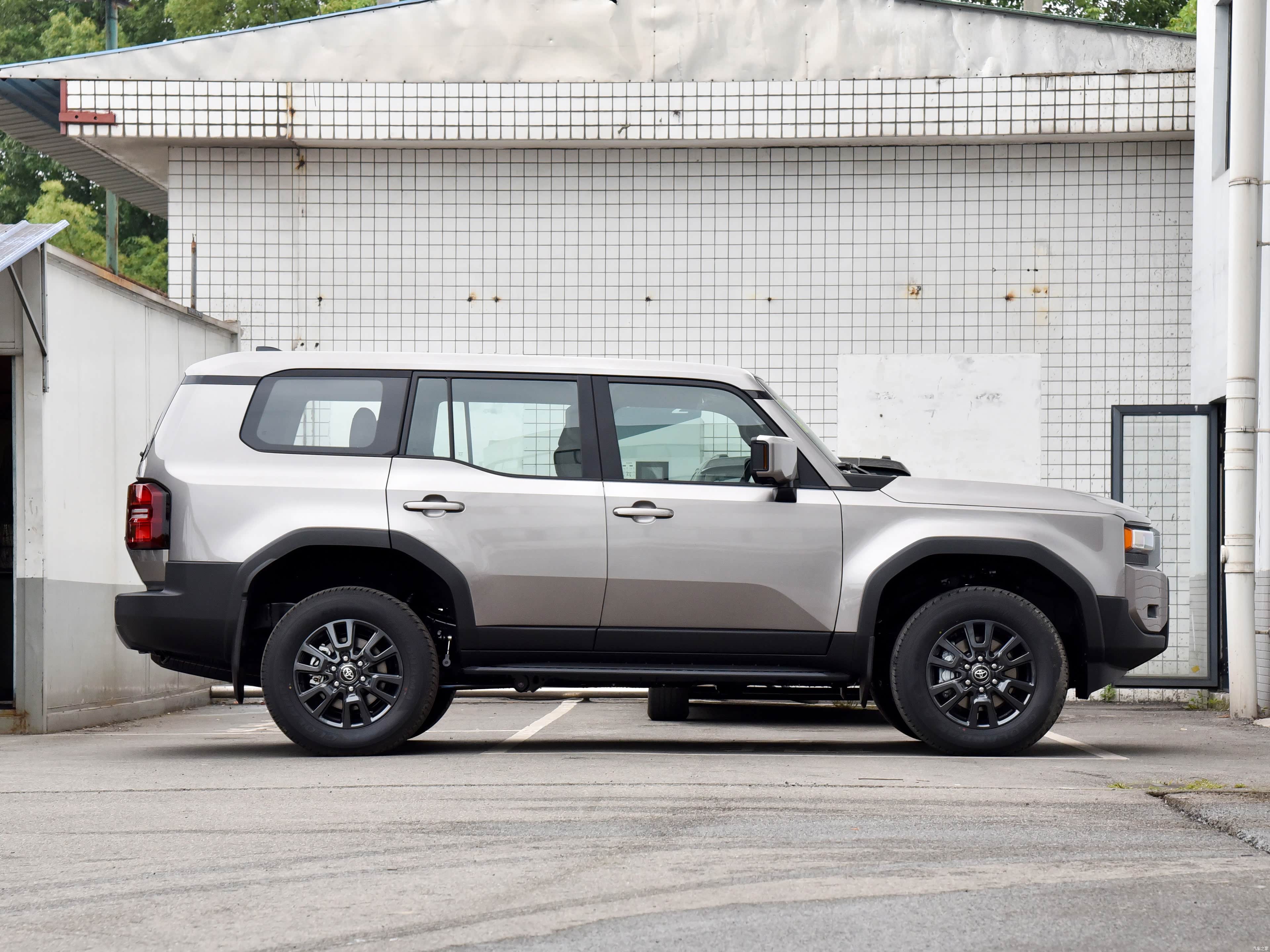 Toyota Prado, миниатюра 8