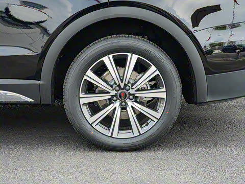 2025�� 2.0T PHEV ����200��������� 7��