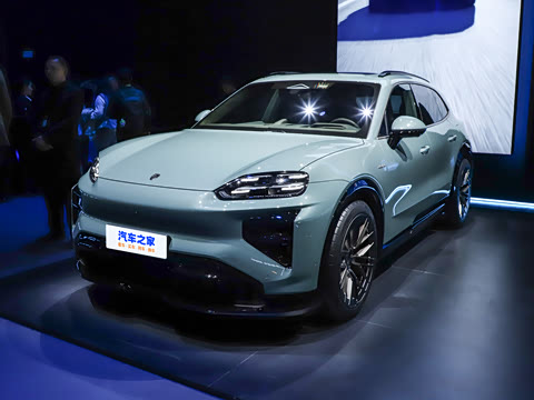 2026�� Cayenne Turbo Electric