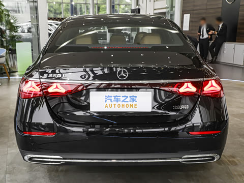 2026�� �Ŀ� E 260 L