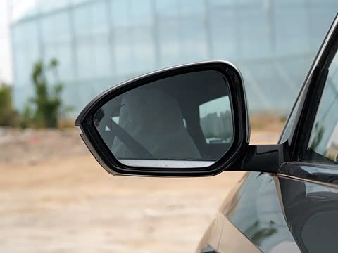 2026�� EM-i 235km ̽��+��