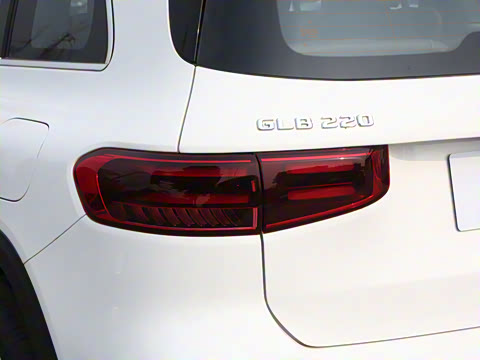 2026�� GLB 220 ʱ����