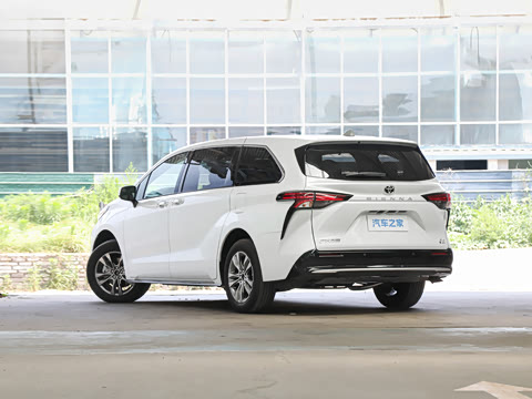 2027�� 2.5L ˫������������