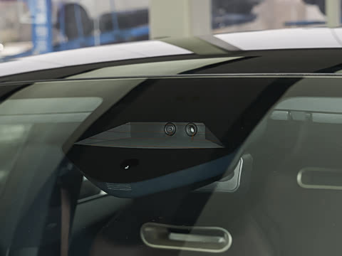 2025�� �Ŀ� Max ���̰�