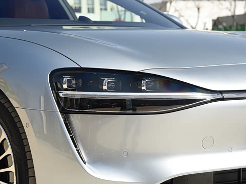 2025�� ���� Max