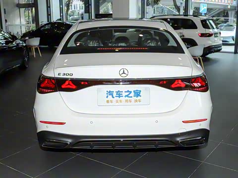 2025�� �Ŀ� E 300 ʱ�����˶���