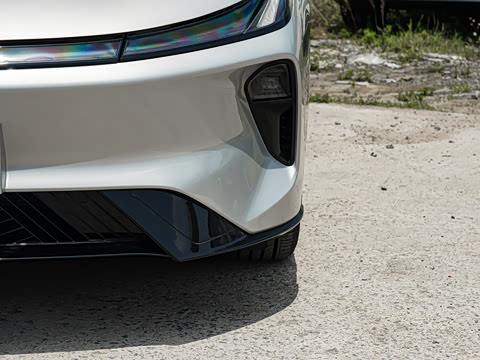 2026�� 535 PLUS�����