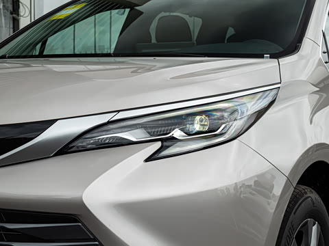 2027�� 2.5L ˫����������