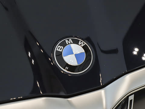 2026�� �Ŀ� 530Li xDrive M�˶���װ