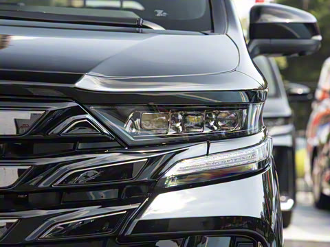 2025�� �ʹ� ˫�� 2.5L ī���