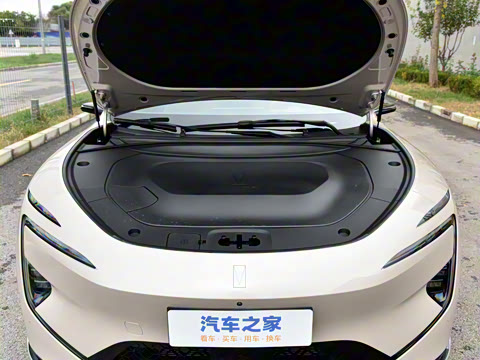 2026�� Ultra ���̰�