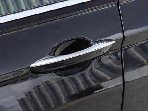 2025�� ���ڿ� 330TSI �Զ�����R-Line��ҫ��