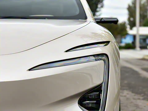 2026�� Ultra ���̰�